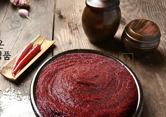 Gochujang in Onggi by Sunchang Moon Okrye